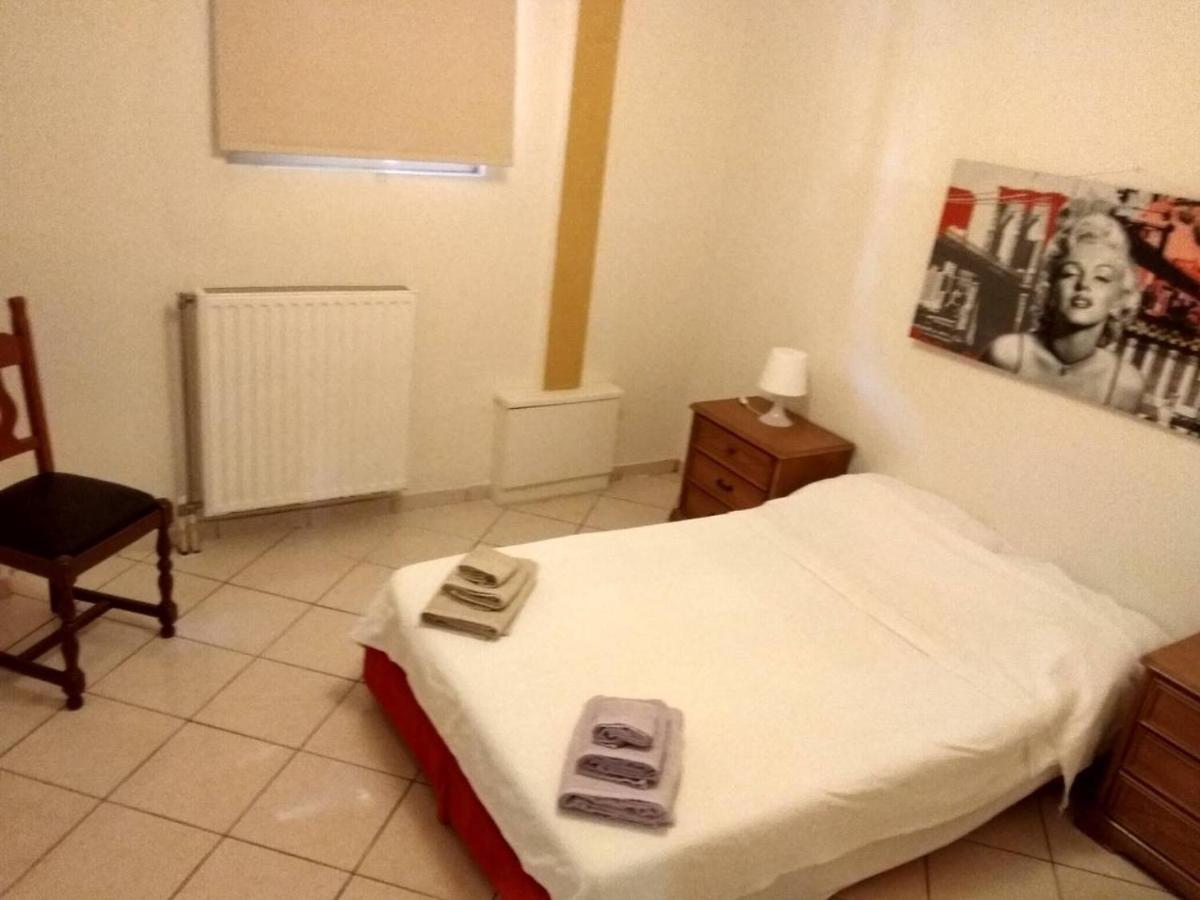 Stavros Apartments Artémida Eksteriør bilde