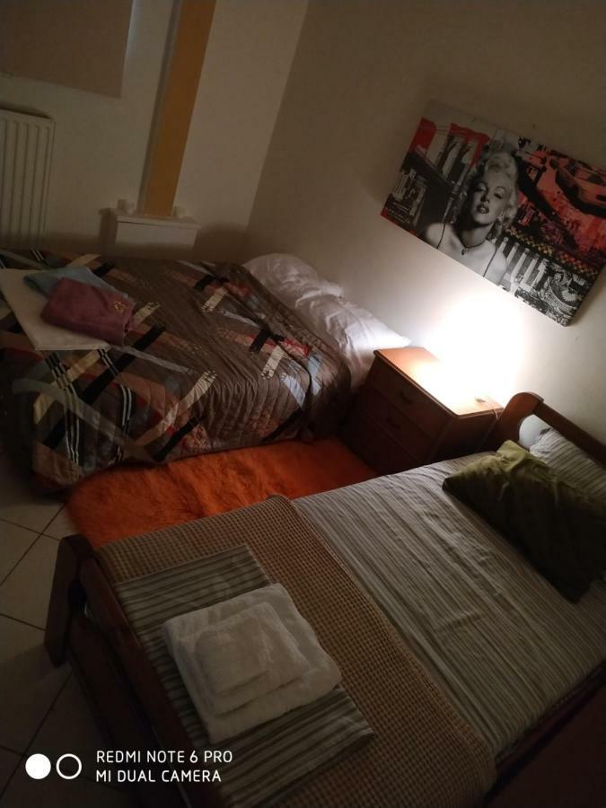 Stavros Apartments Artémida Eksteriør bilde